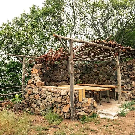 Chalet El Pino Centenario 4 *